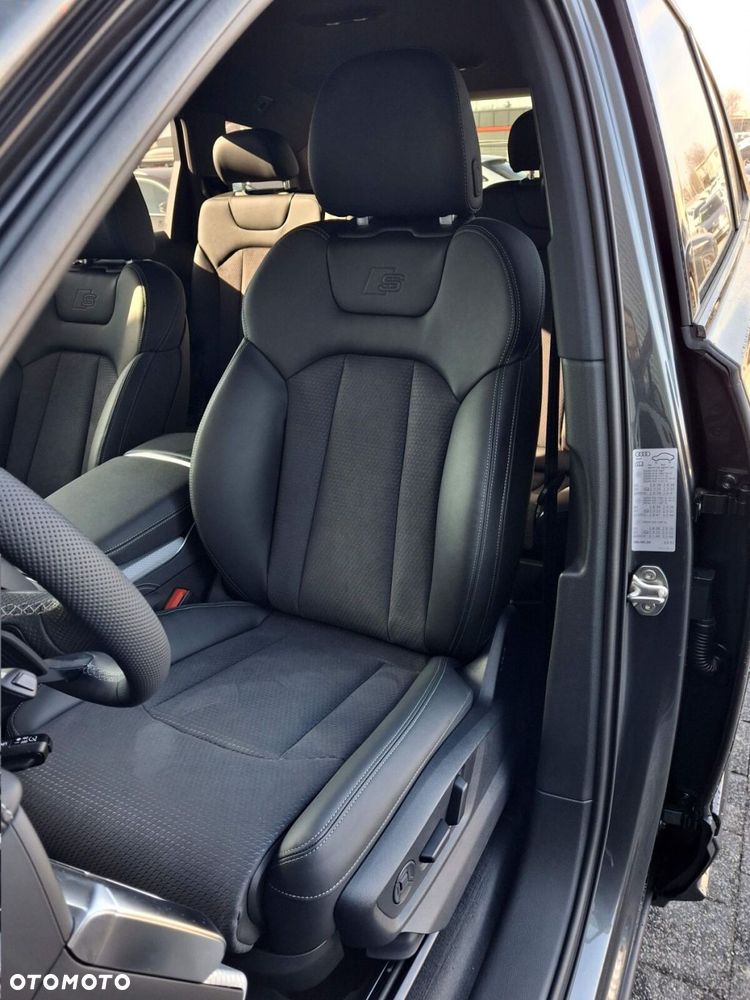 Audi Q7 - 12