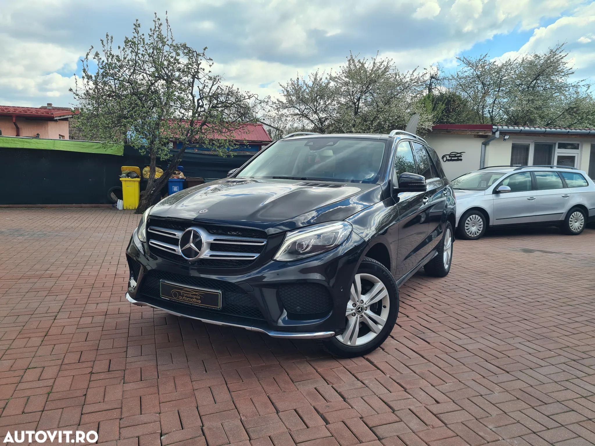 Mercedes-Benz GLE 350 d 4MATIC - 1