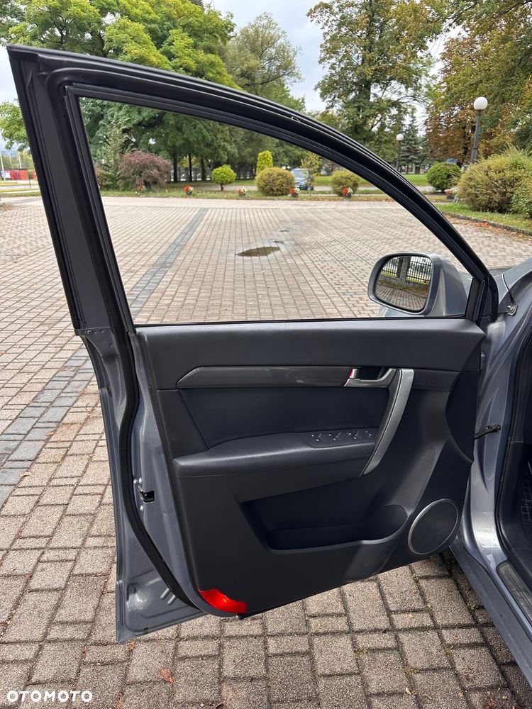 Chevrolet Captiva 2.0 4WD 7 Sitzer Automatik LT Exclusive - 20