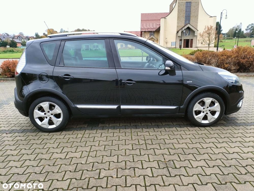 Renault Scenic Energy dCi 130 S&S Xmod Bose Edition - 10