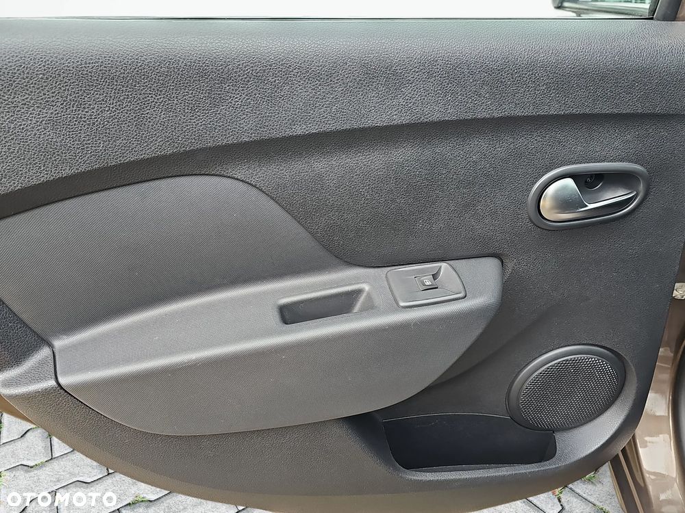 Dacia Logan 1.0 SCe Laureate - 18