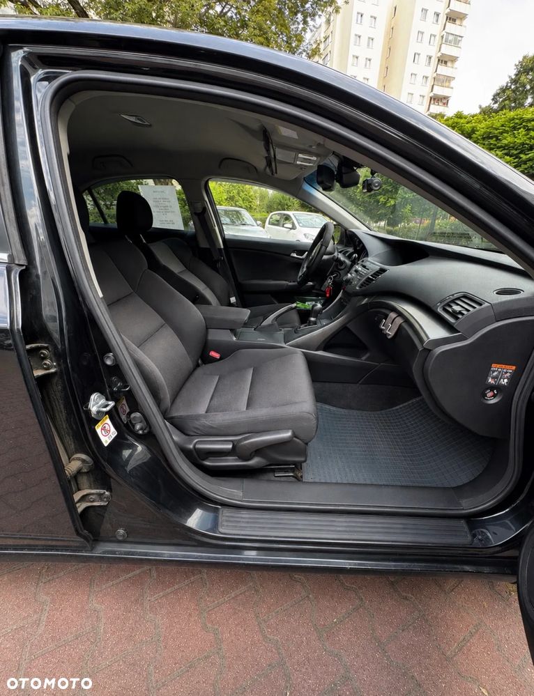 Honda Accord 2.0 Lifestyle - 14