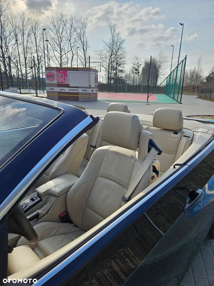 BMW Seria 3 335i - 11