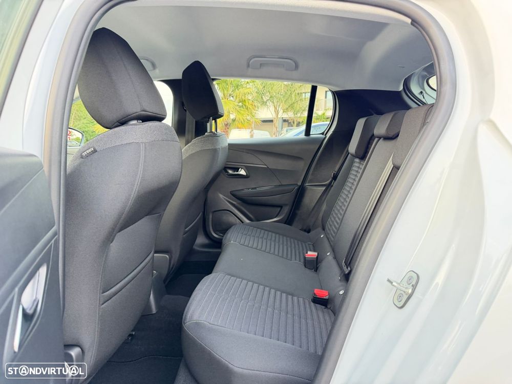 Peugeot 208 1.2 PureTech Active Pack - 26