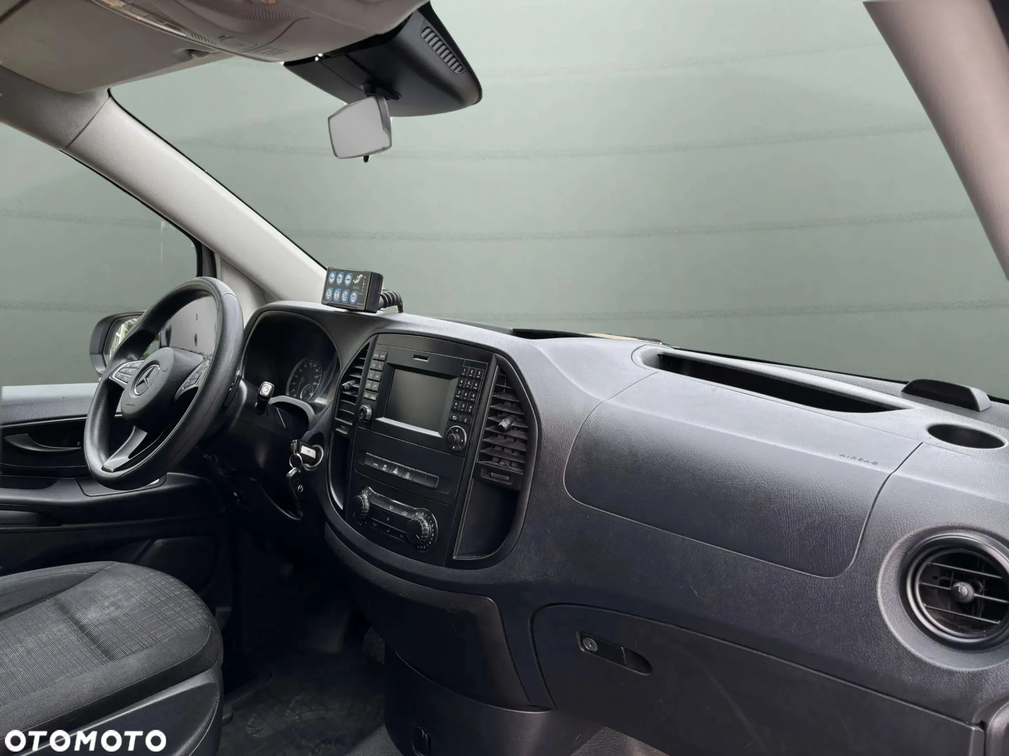 Mercedes-Benz Vito - 21