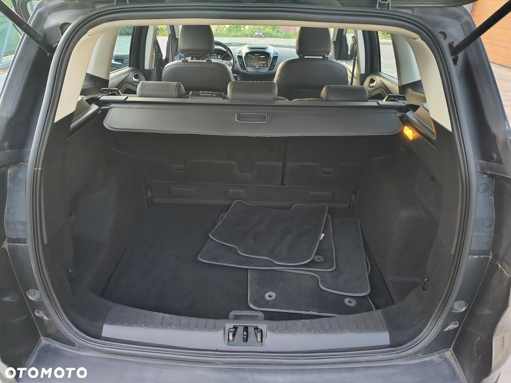 Ford Kuga 2.0 TDCi 2x4 Business Edition - 23