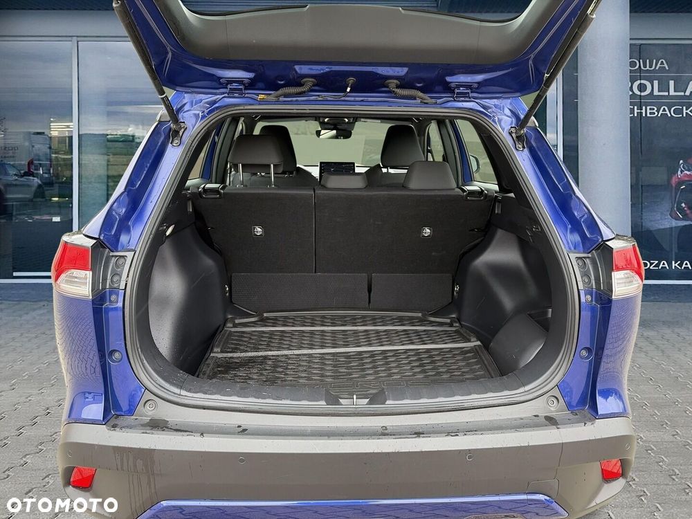 Toyota Corolla Cross 2.0 Hybrid Comfort - 12