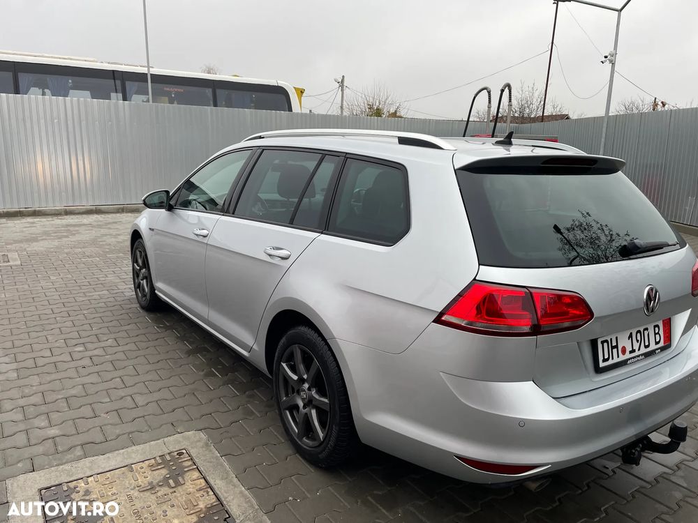 Volkswagen Golf 1.6 TDI BlueMotion Technology Lounge - 15