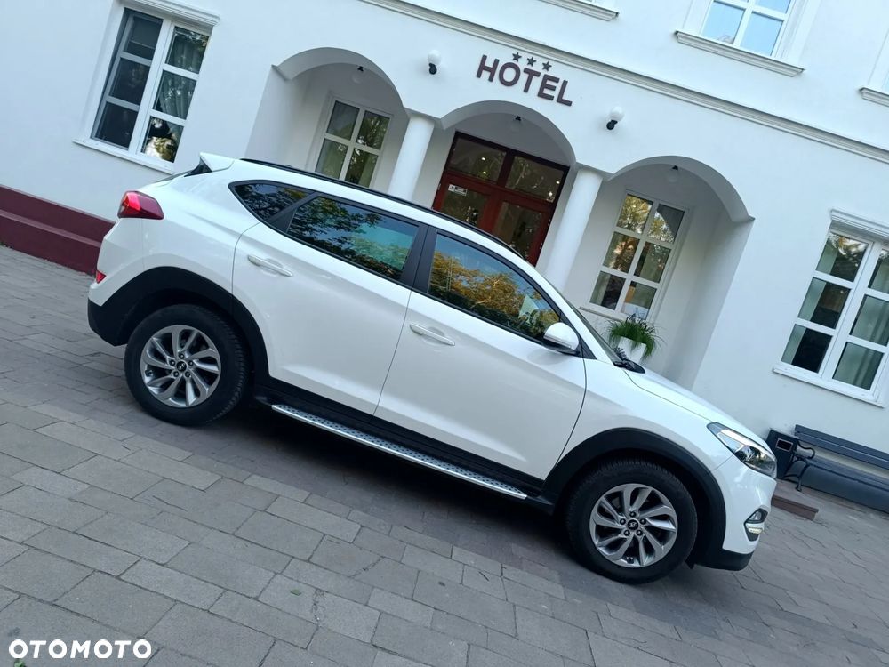 Hyundai Tucson blue 1.7 CRDi 2WD Passion Plus - 16