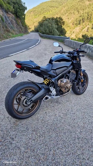 Honda CB CB 650 R - 5