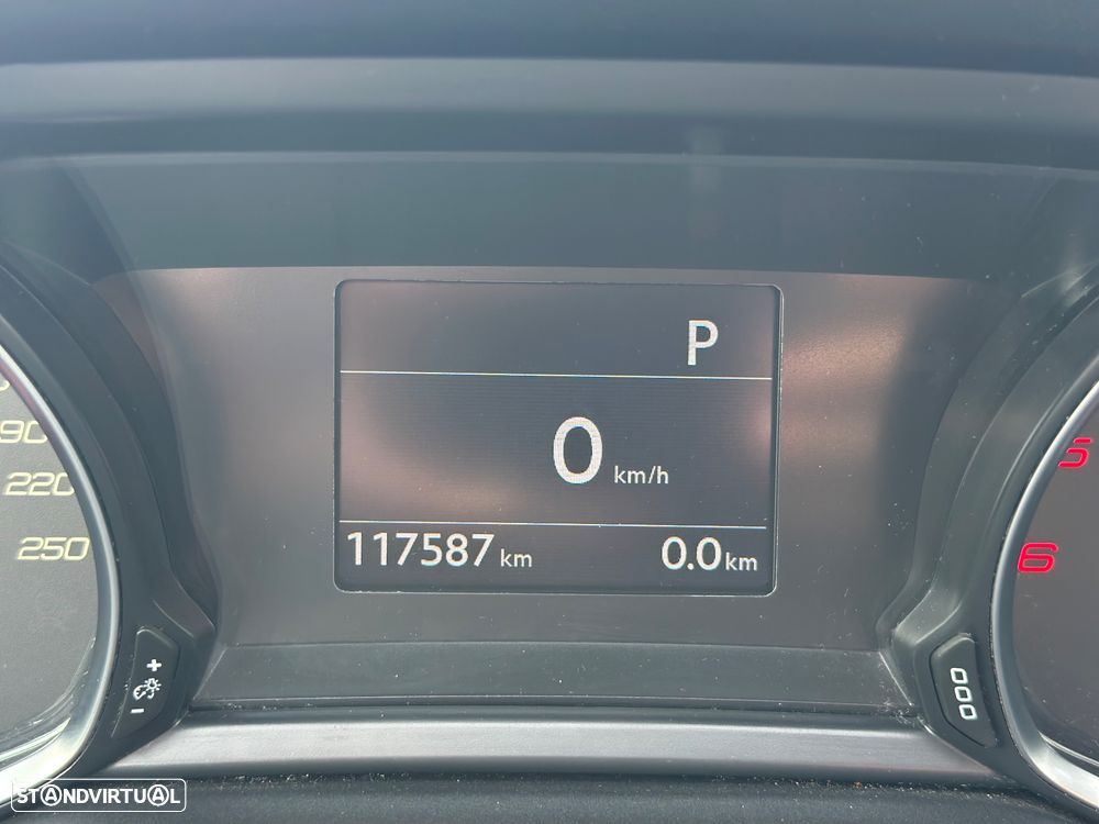 Peugeot 308 SW 1.6 BlueHDi Allure J18 EAT6 - 41