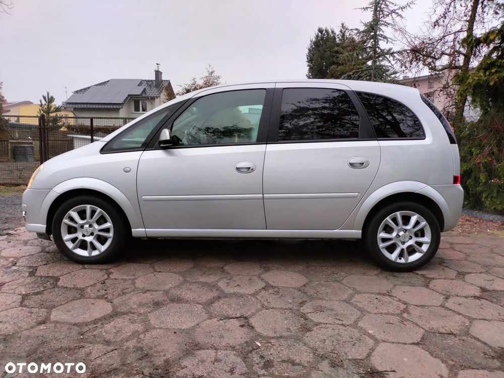 Opel Meriva 1.6 16V Cosmo - 2