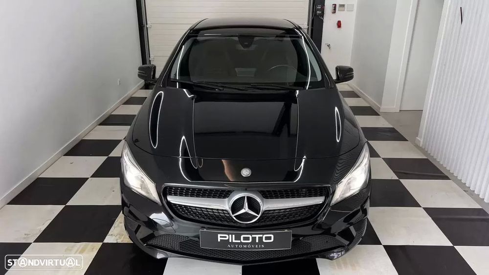 Mercedes-Benz CLA 180 d Shooting Brake Urban - 4