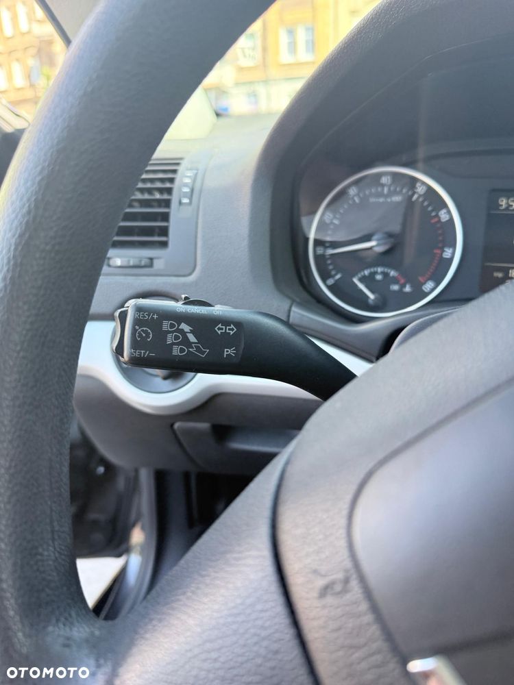 Skoda Octavia 1.6 - 13