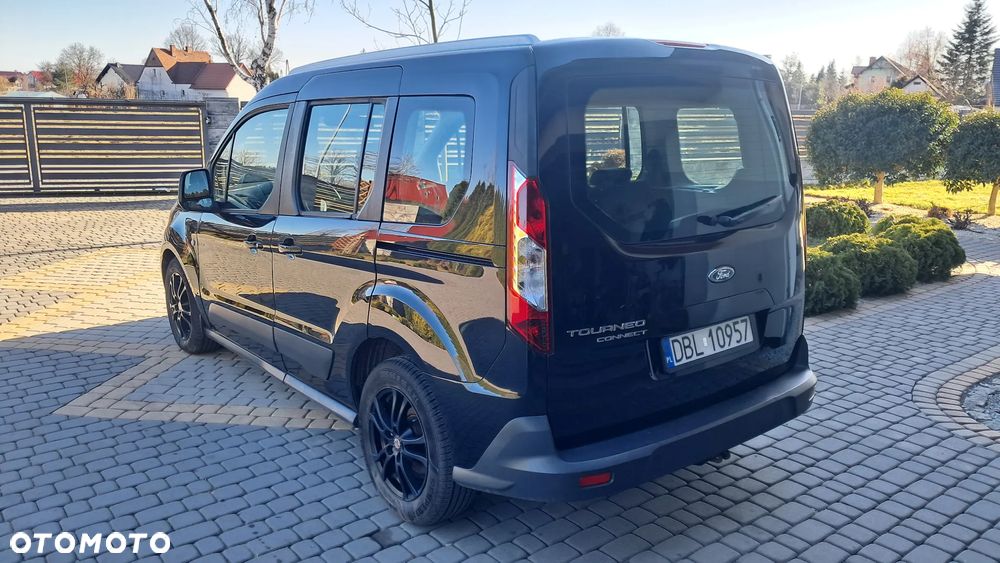 Ford Tourneo Connect - 4