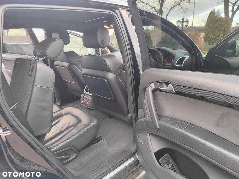 Audi Q7 - 15