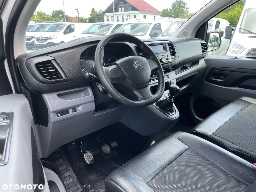 Peugeot Expert - 8