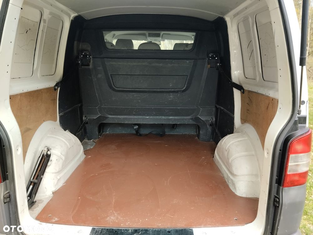 Volkswagen Transporter - 5