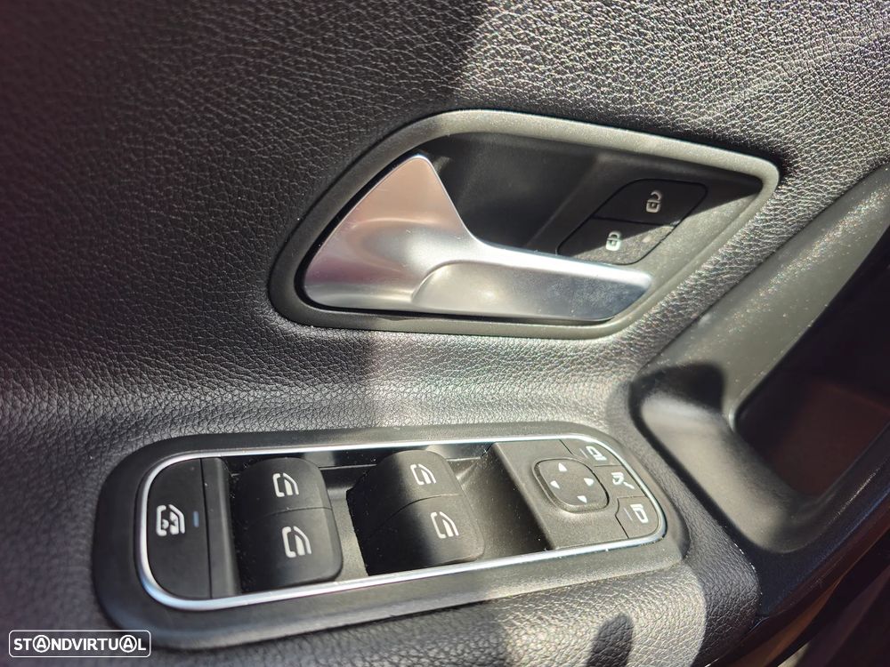 Mercedes-Benz A 180 d Progressive Aut. - 13