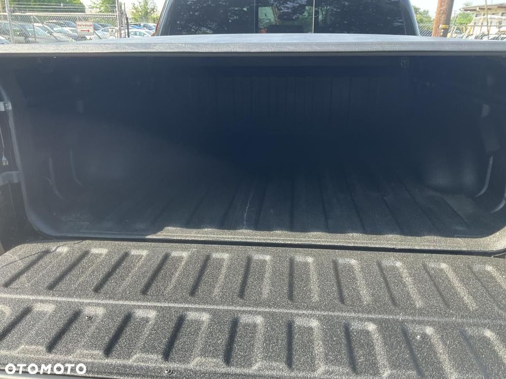 RAM 1500 - 29