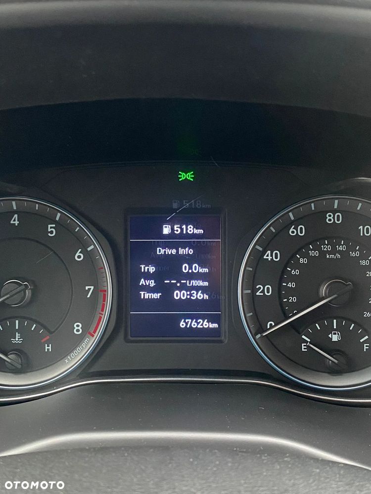 Hyundai Kona - 11