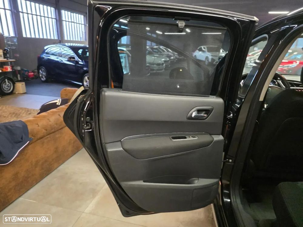 Peugeot 3008 1.6 HDi Sport — fotografia 10