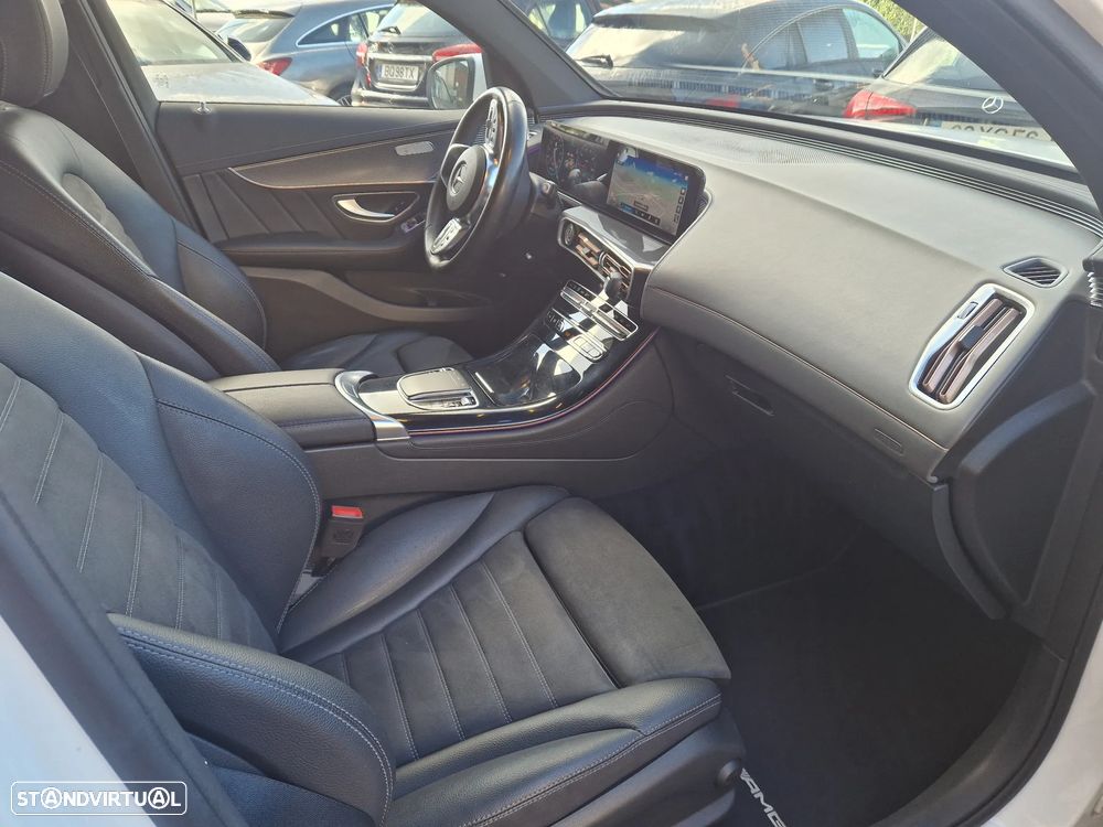 Mercedes-Benz EQC 400 4Matic AMG Line - 11