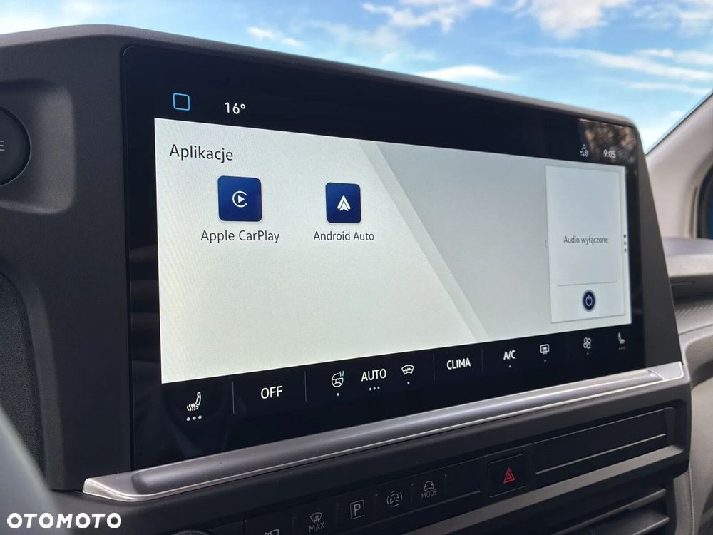 Volkswagen Transporter Kombi TDI L2H1 M1 - 24