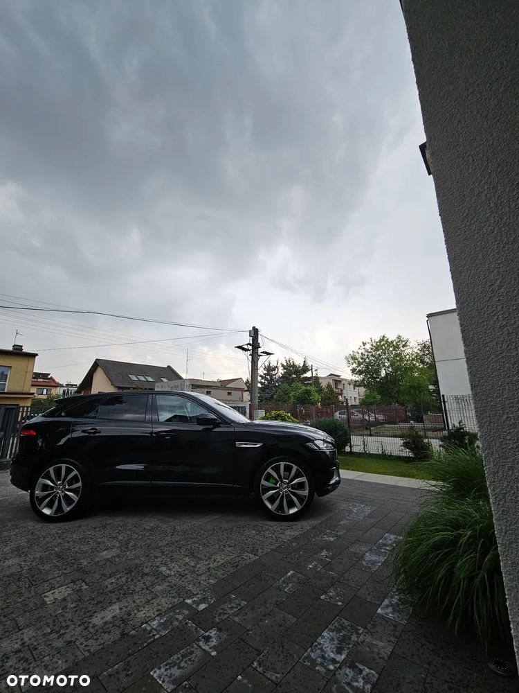 Jaguar F-Pace 3.0 V6 AWD First Edition - 23