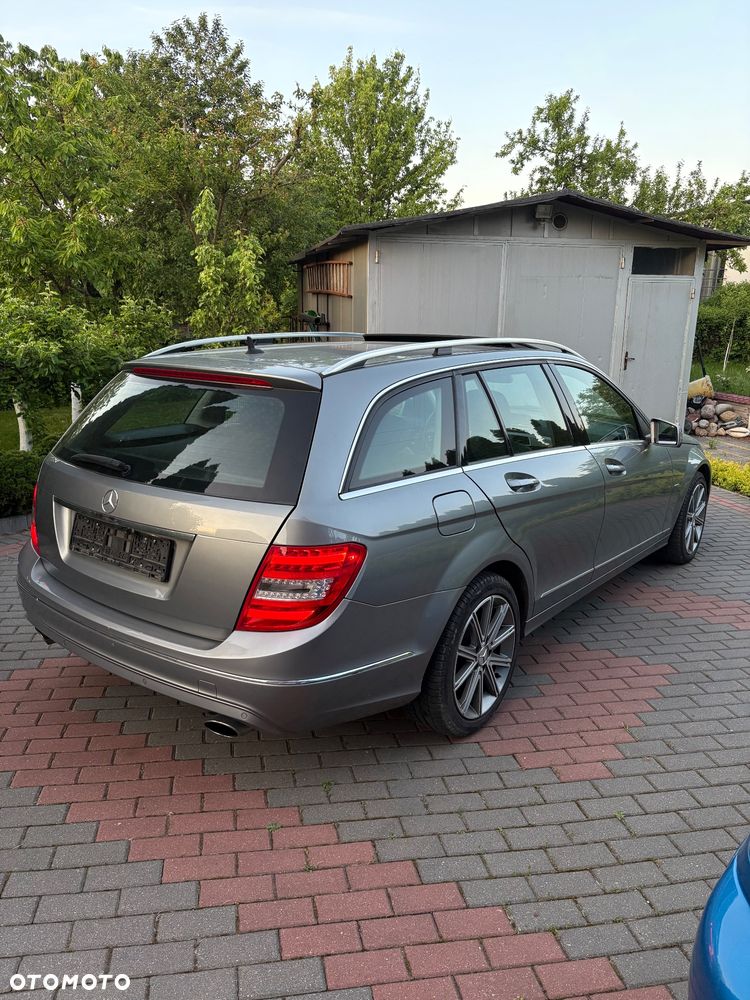 Mercedes-Benz Klasa C 350 CDI BlueEff Avantgarde - 2