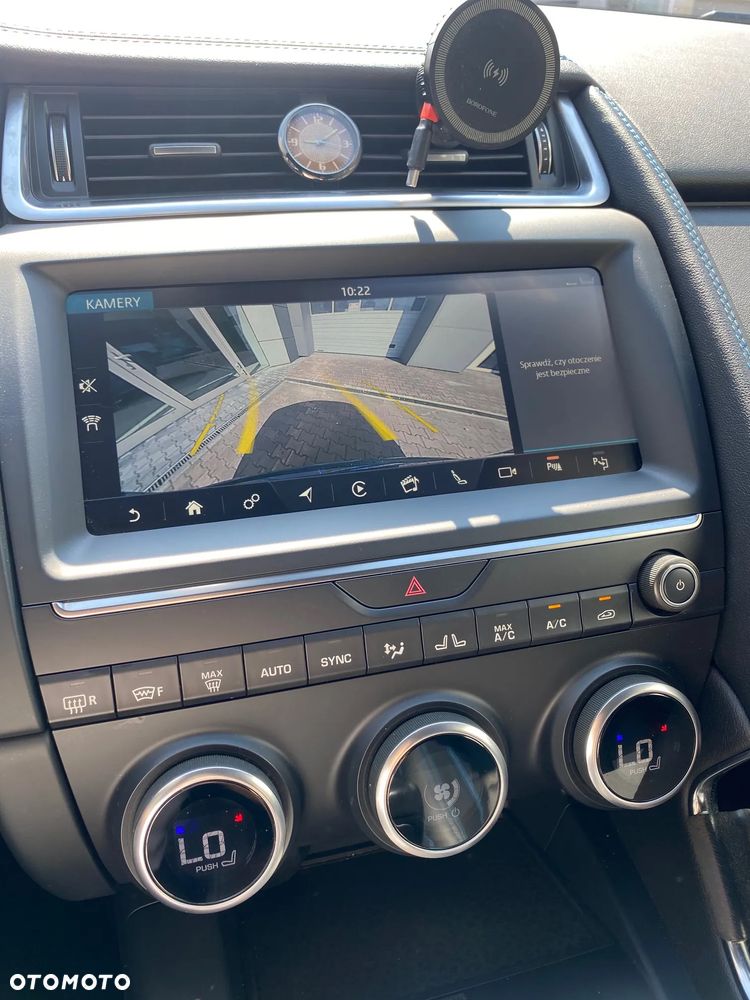 Jaguar E-Pace 2.0 i4D AWD R-Dynamic S - 15
