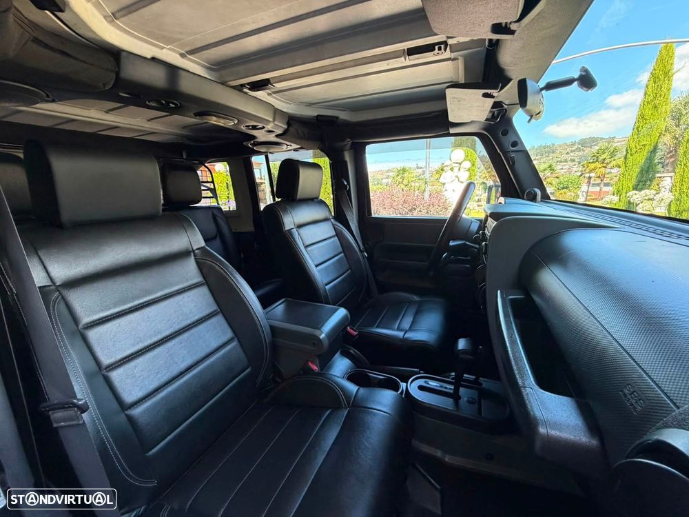 Jeep Wrangler Unlimited - 7