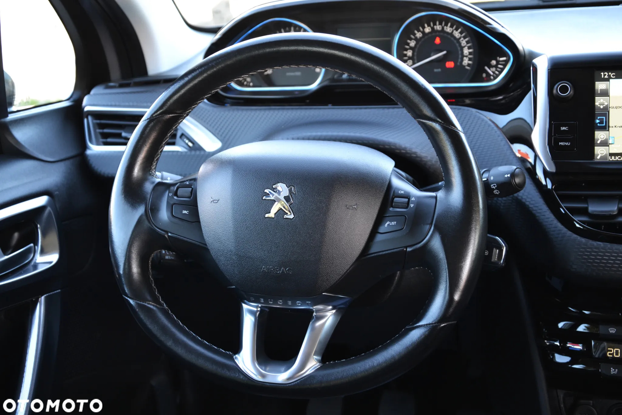 Peugeot 2008 1.6 BlueHDi Allure - 17