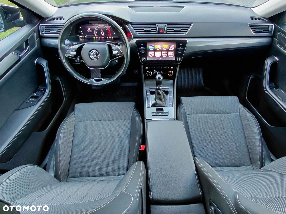 Skoda Superb 1.5 TSI Style DSG - 5