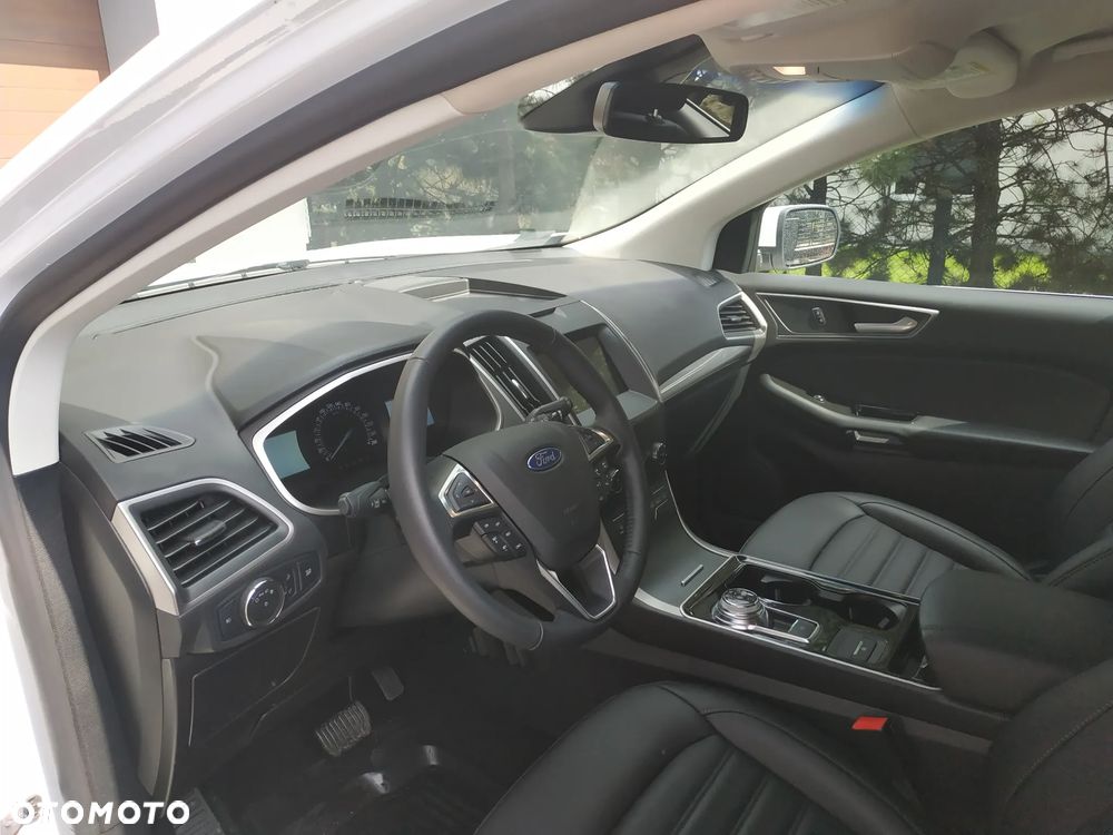 Ford Edge - 9
