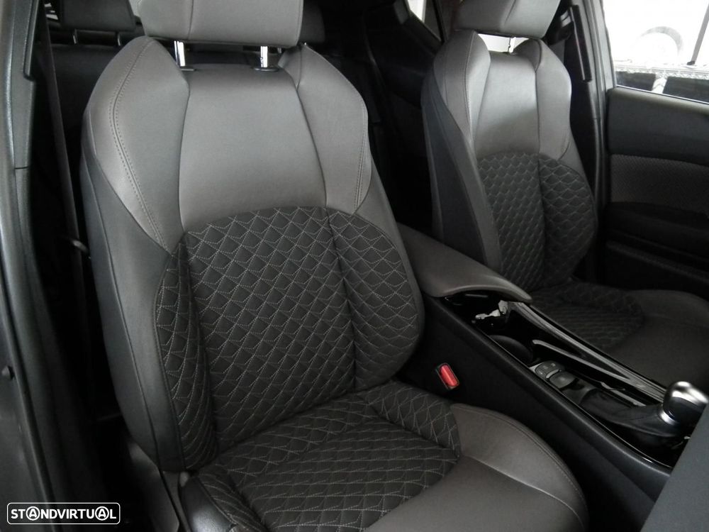 Toyota C-HR 1.8 Hybrid Exclusive - 20
