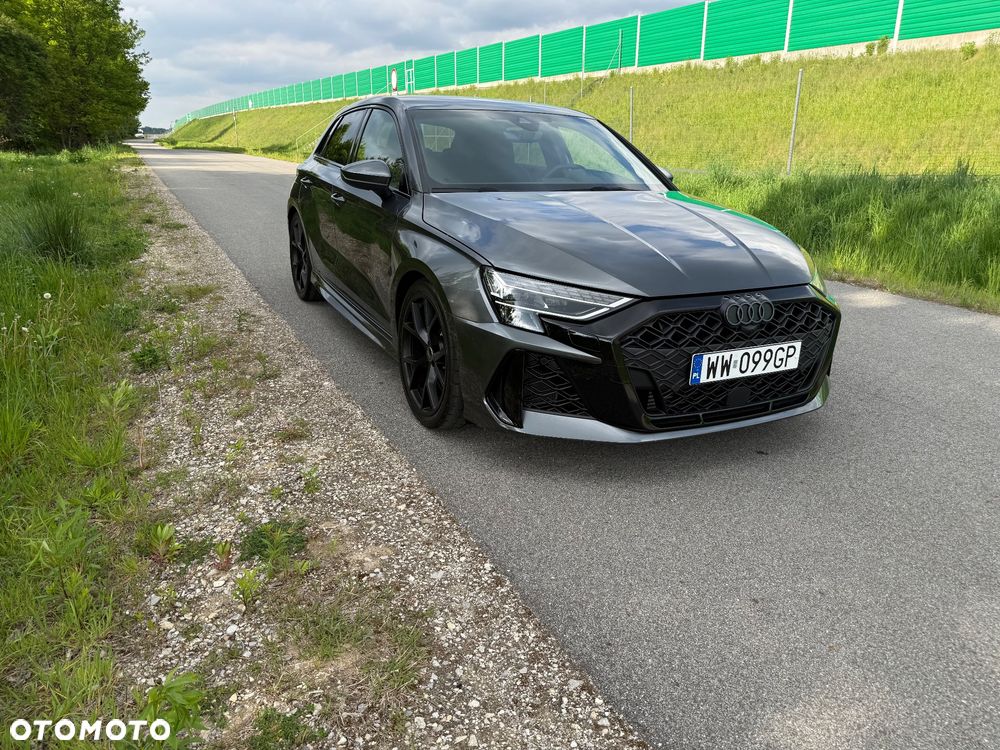 Audi RS3 Sportback TFSI Quattro S tronic - 2