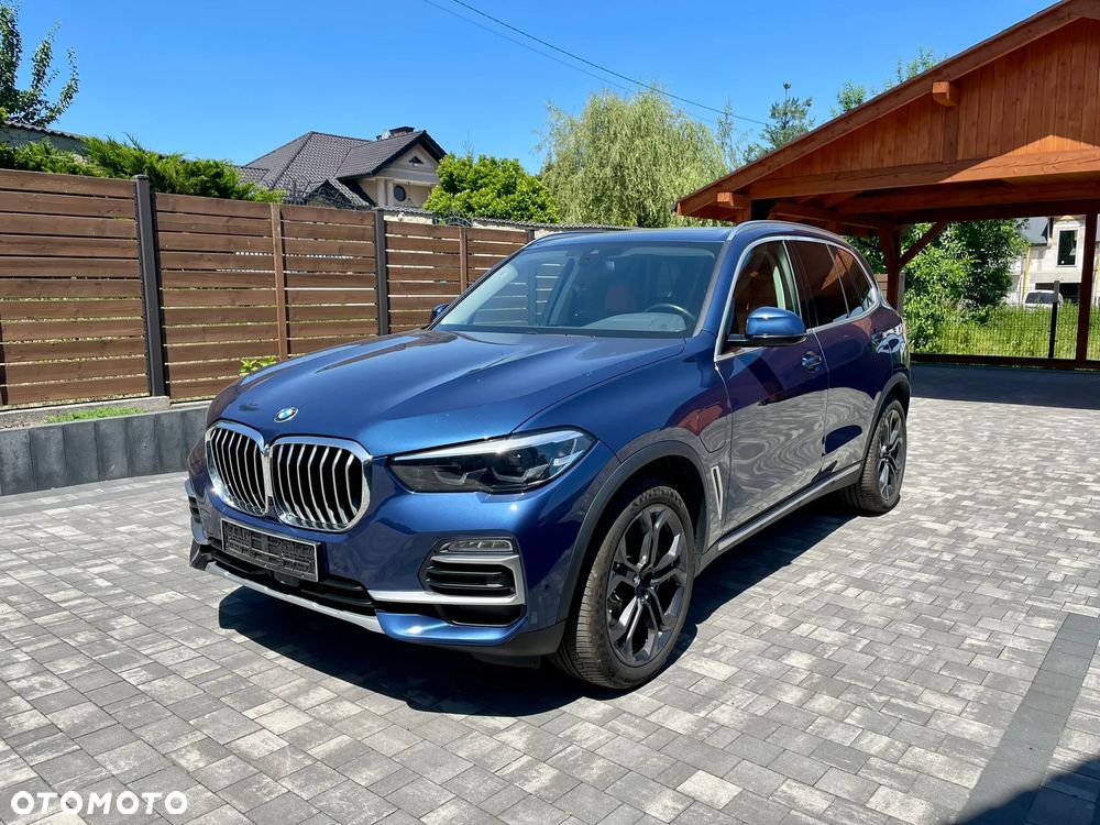 BMW X5 xDrive45e - 1