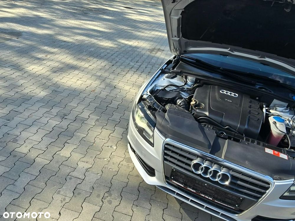 Audi A4 Limousine - 40