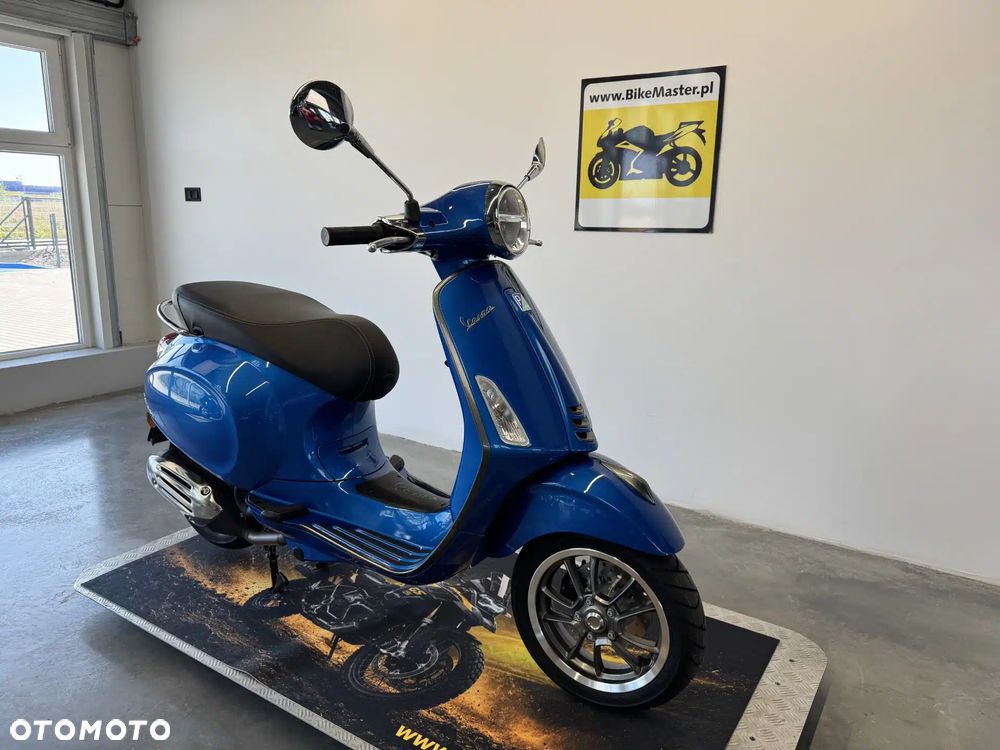 Piaggio Vespa - 3