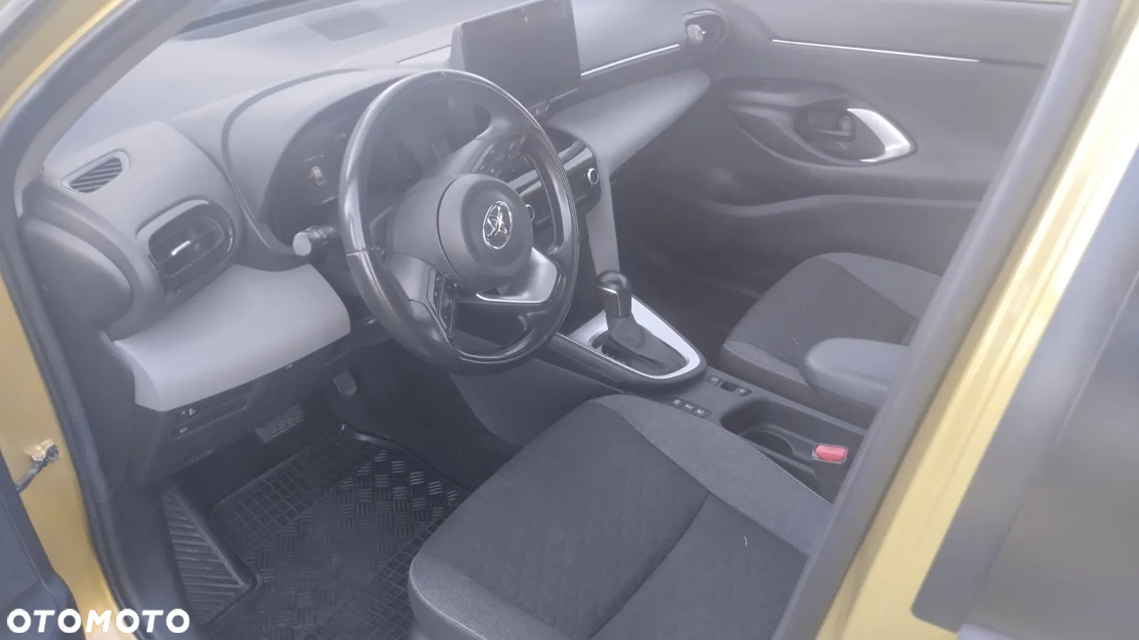 Toyota Yaris Cross Hybrid 1.5 Comfort - 13