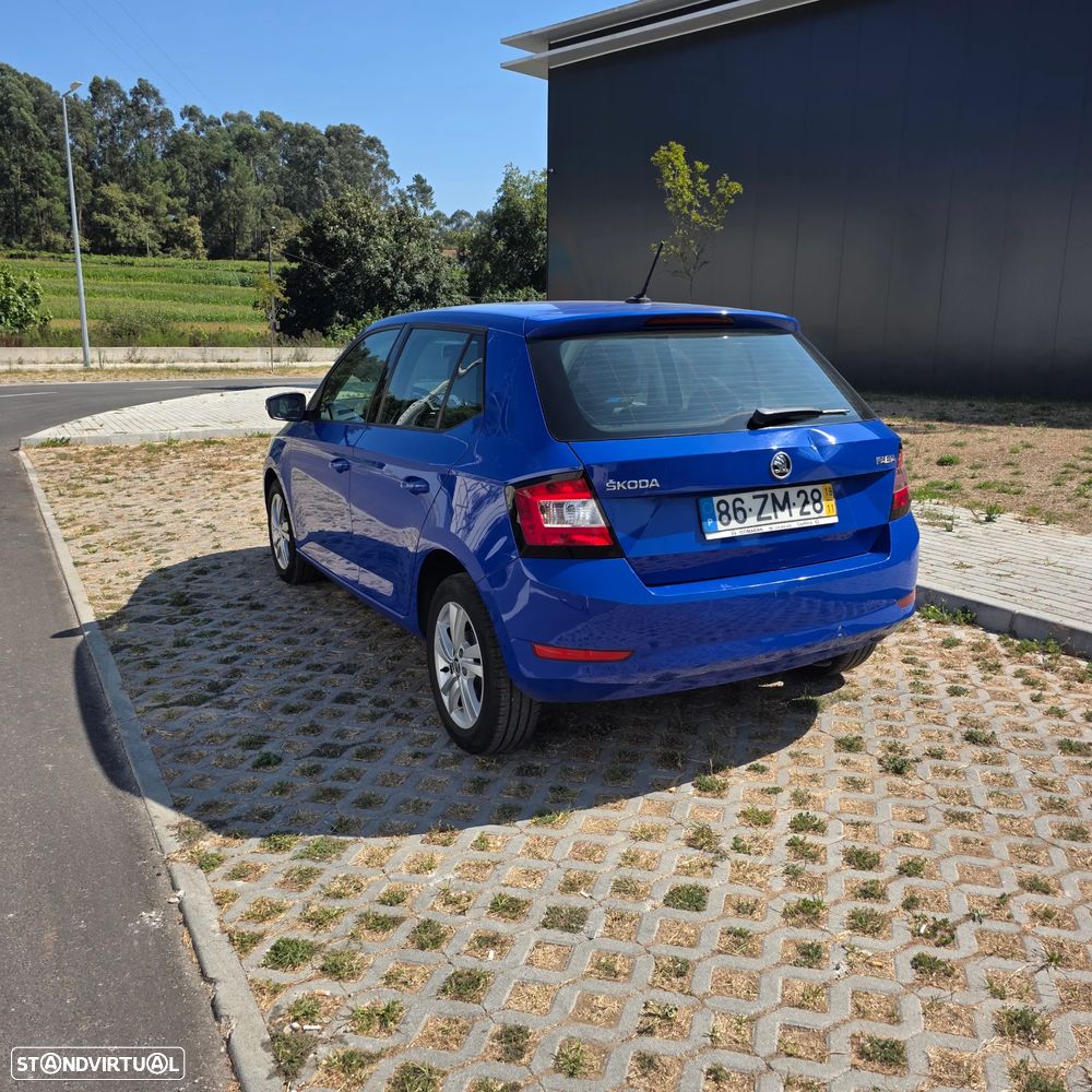 Skoda Fabia 1.0 Active - 4