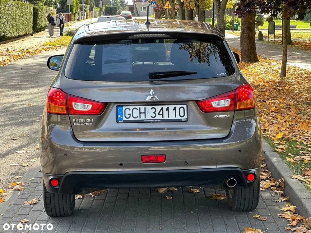 Mitsubishi ASX - 14