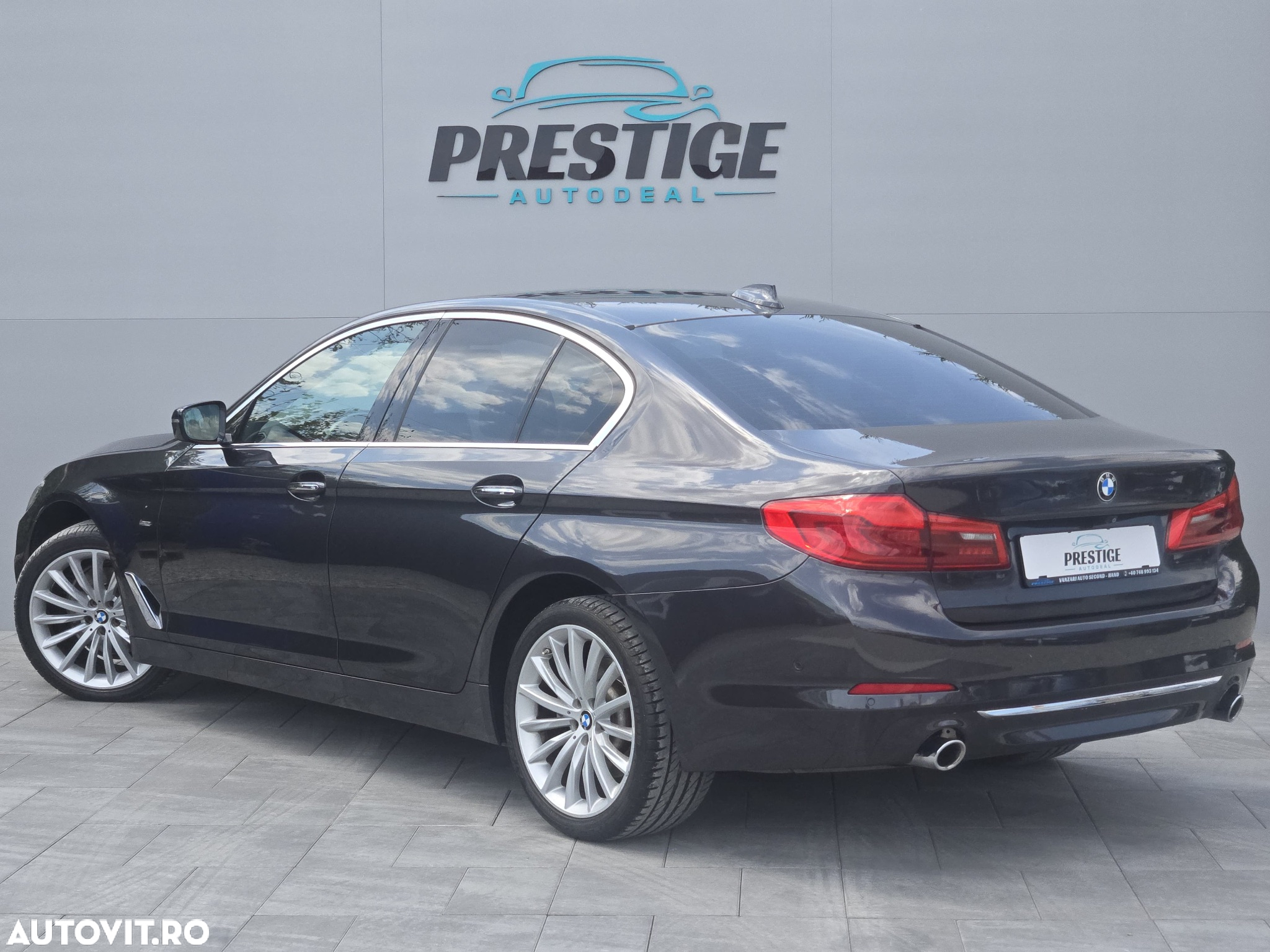 BMW Seria 5 520d xDrive Aut. Luxury Line - 5