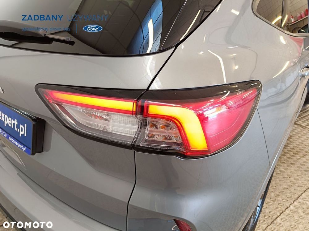 Ford Kuga 2.0 EcoBlue 4x4 ST-LINE X - 36