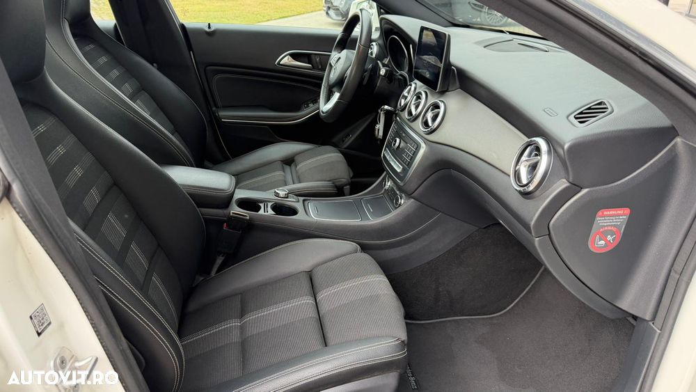 Mercedes-Benz CLA - 15