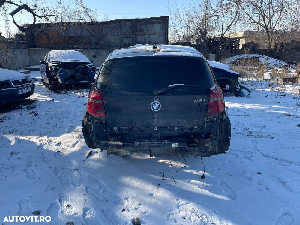 Dezmembrez BMW Seria 1 E87 LCI 116i 90kW 122CP an 2008 - 4