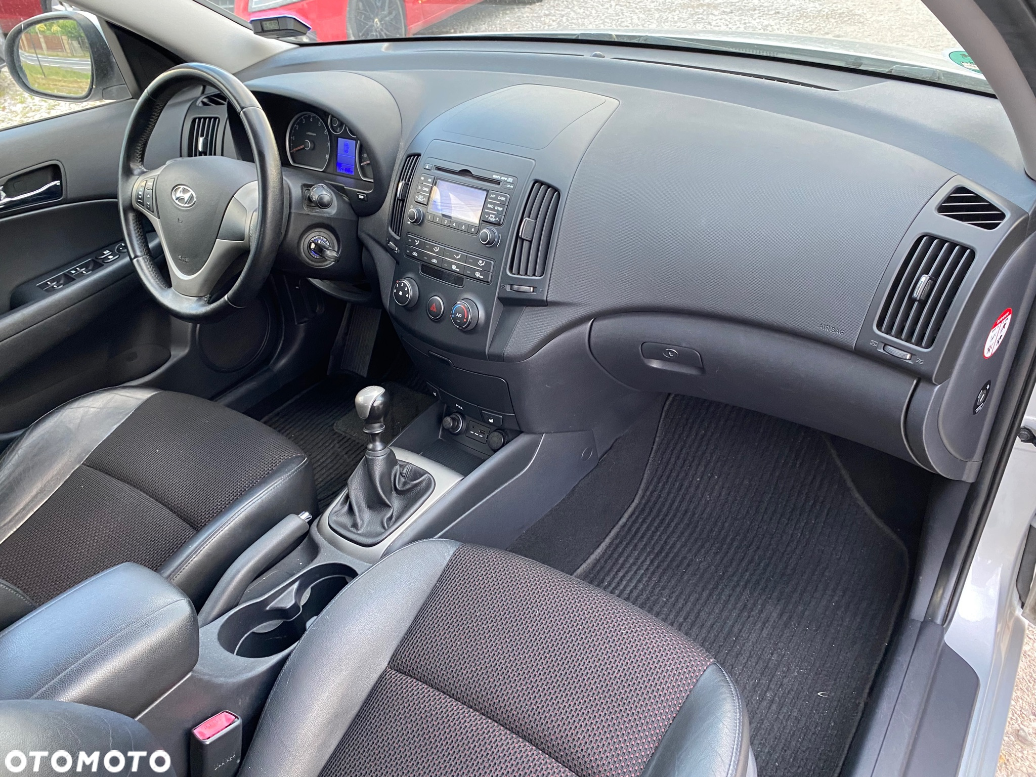 Hyundai i30 2.0 Premium - 27