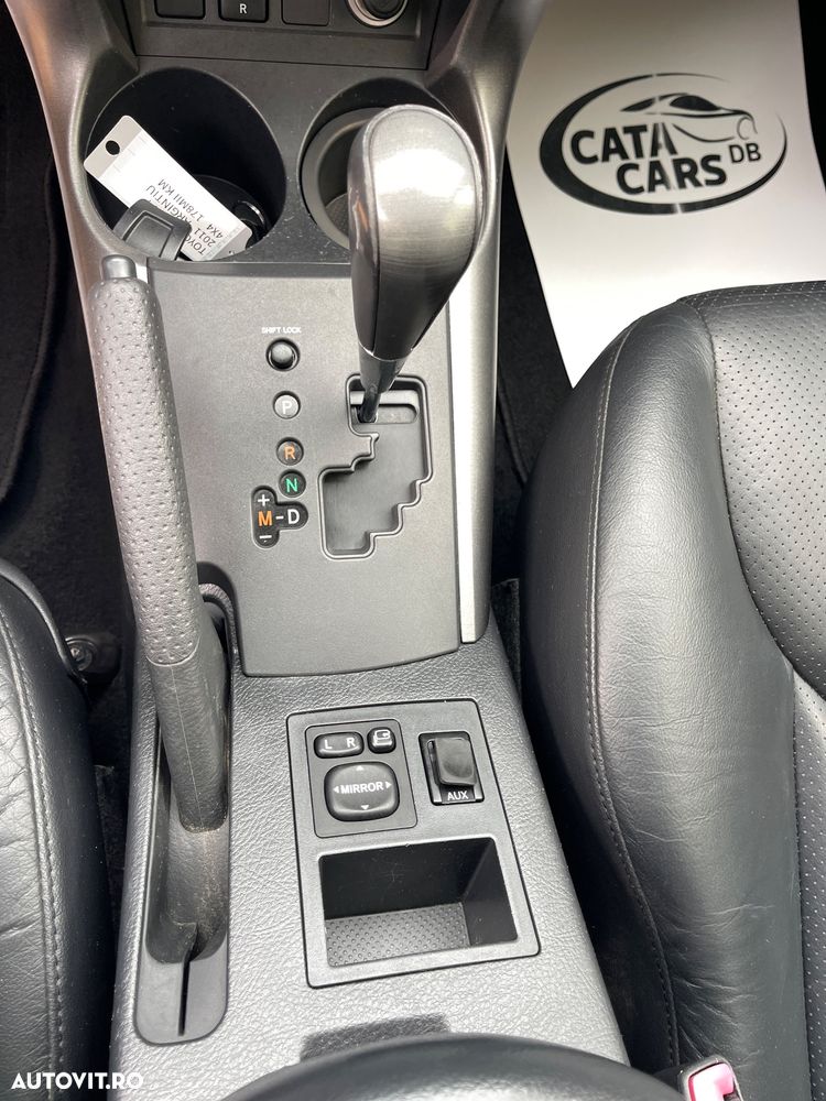 Toyota RAV4 - 34