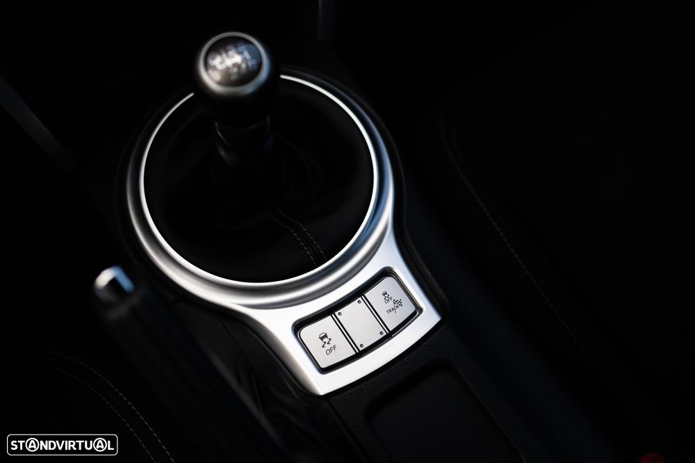 Toyota GT86 2.0D-4S Sport+Navi - 24